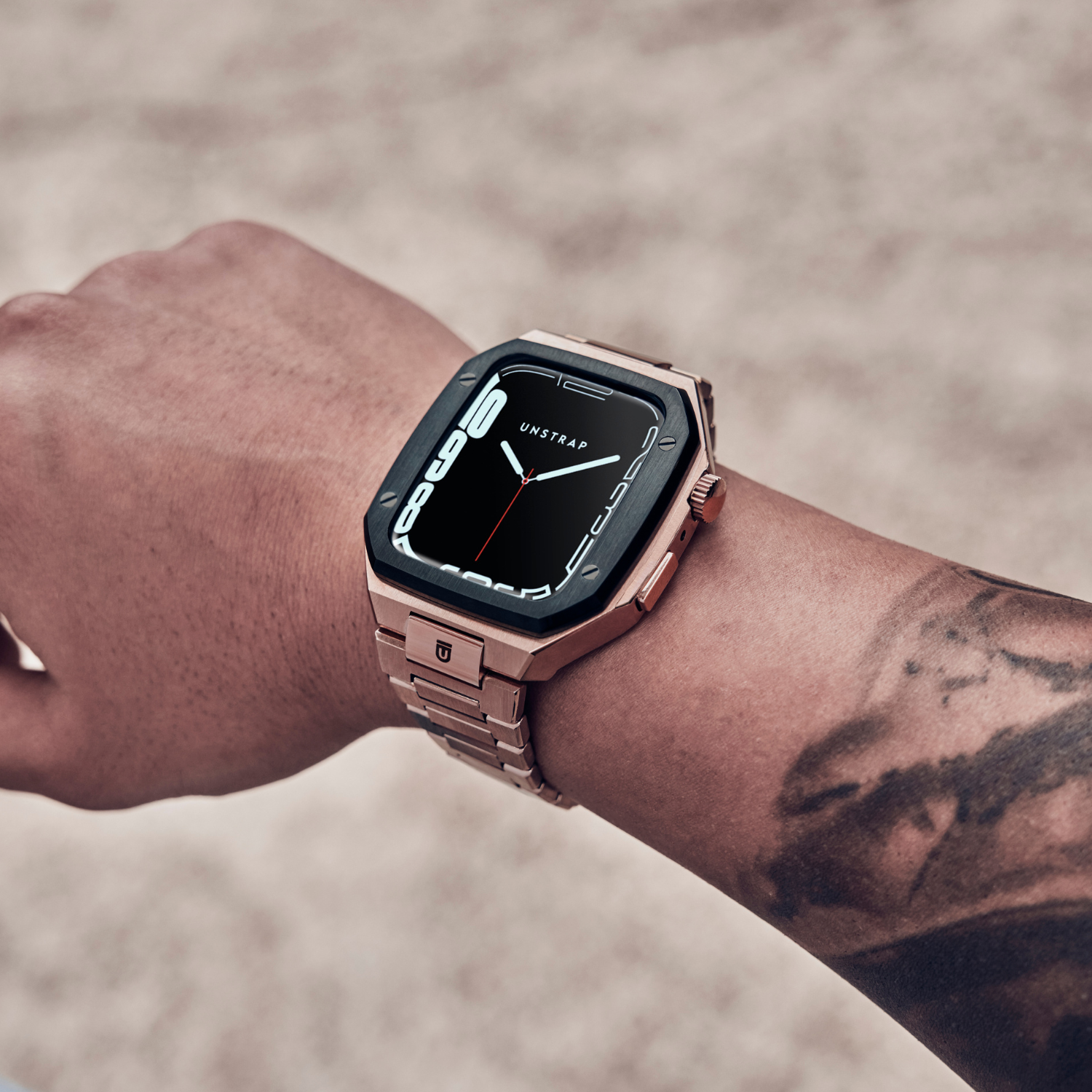 Apple Watch 錶殼玫瑰金 - 黑色 ML - 鋼