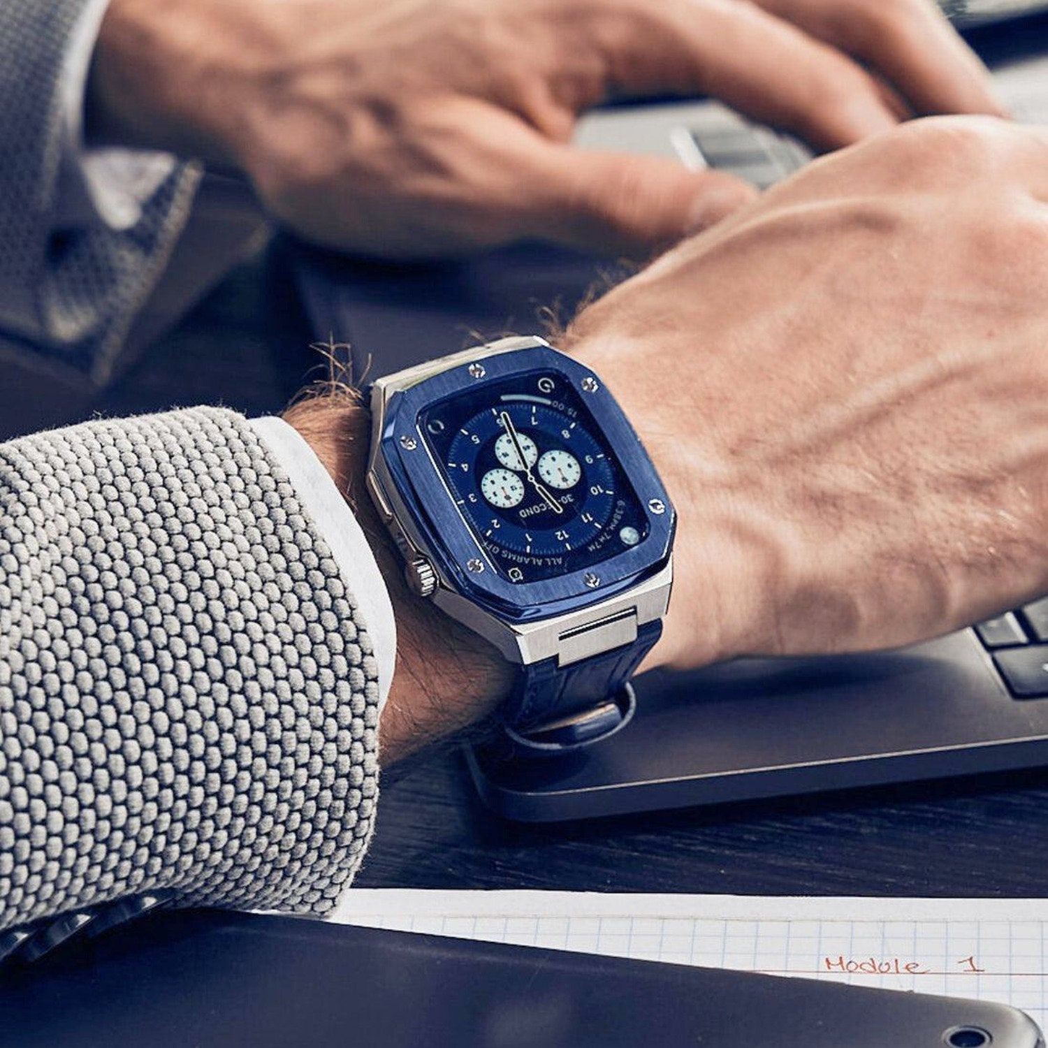 Apple Watch 錶殼銀色 - 海軍藍 ML - 皮革