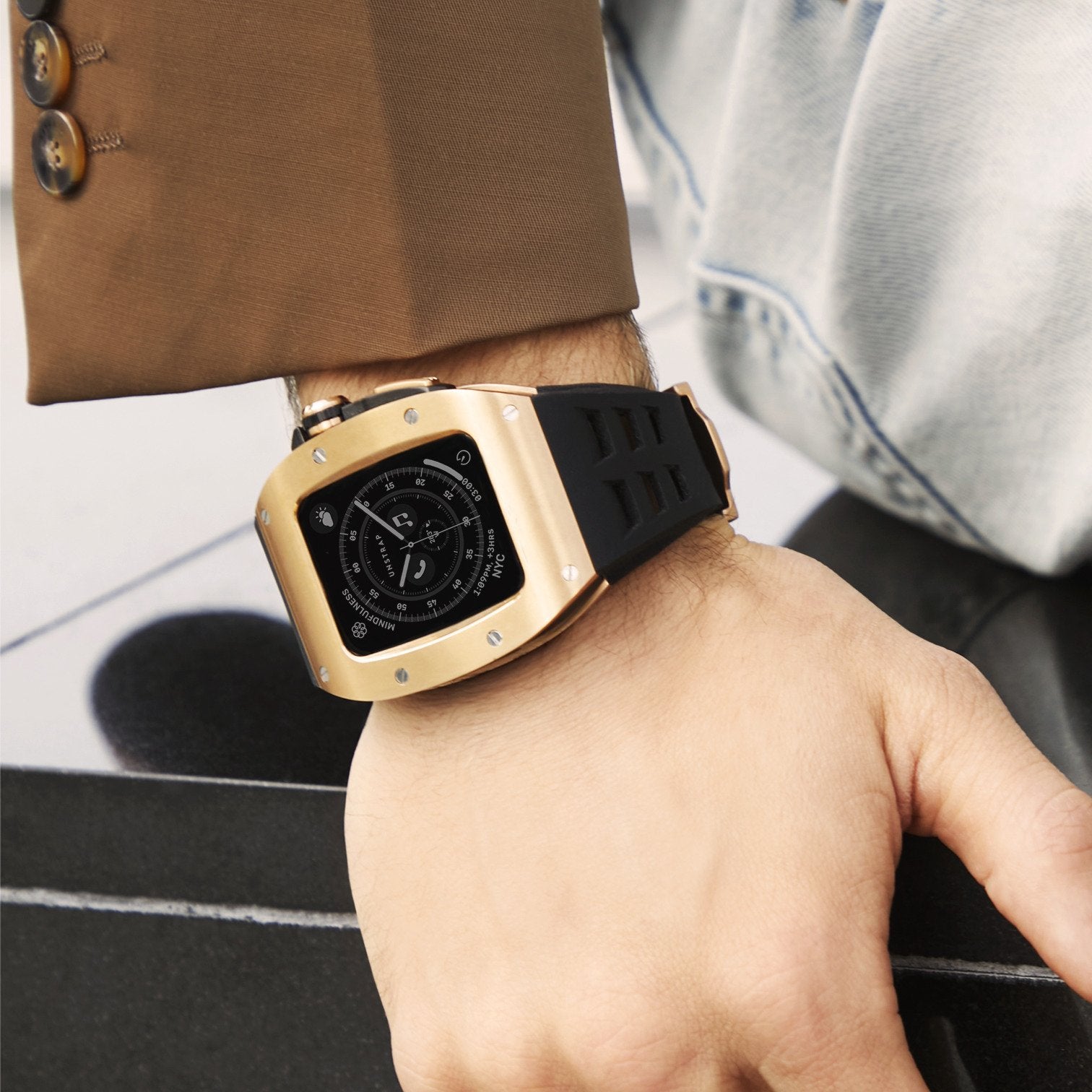 Apple Watch Case Rose Gold Black MC - Rubber